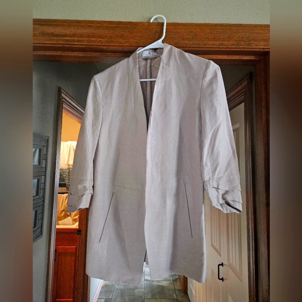 Babaton Light Pink Suit